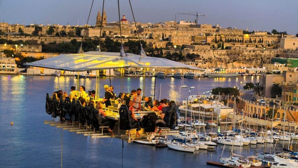 Dinner in the Sky, Dinner in the Sky