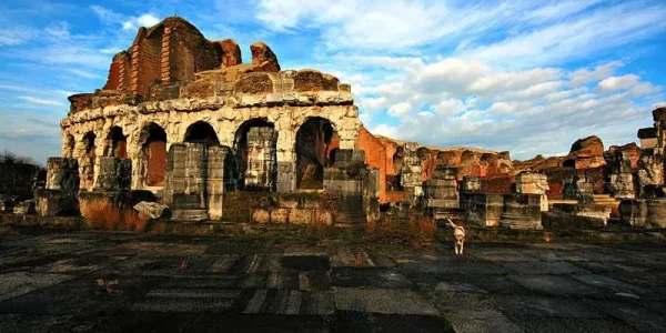 anfiteatro-di-capua